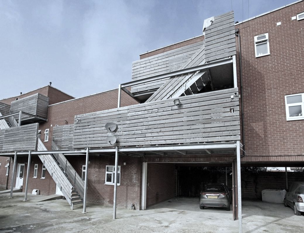 2 Bed Flat, Westwood Road, IG3