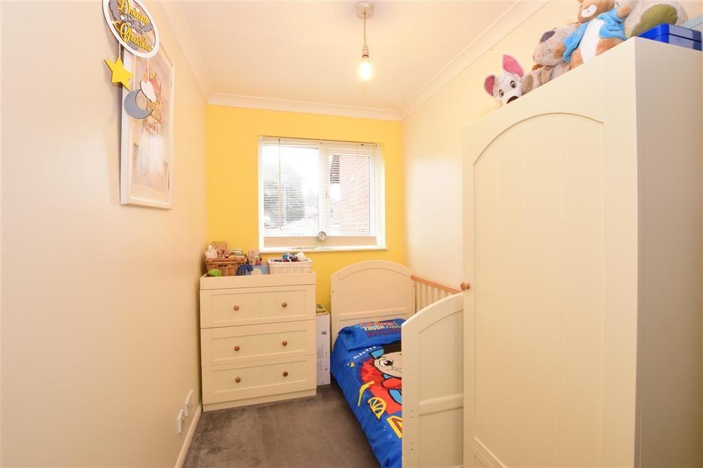 2 Bed Flat, Chadwell Heath, RM8